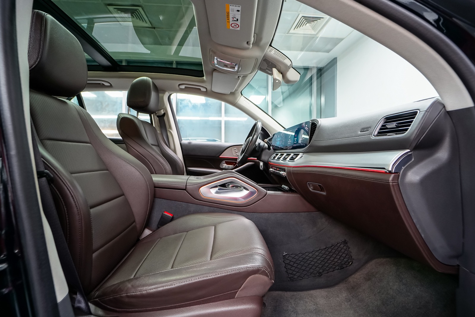 2019 Mercedes-Benz GLE 450 AMG Line 4MATIC – Luxury Family SUV (GCC Specs) - Image 3