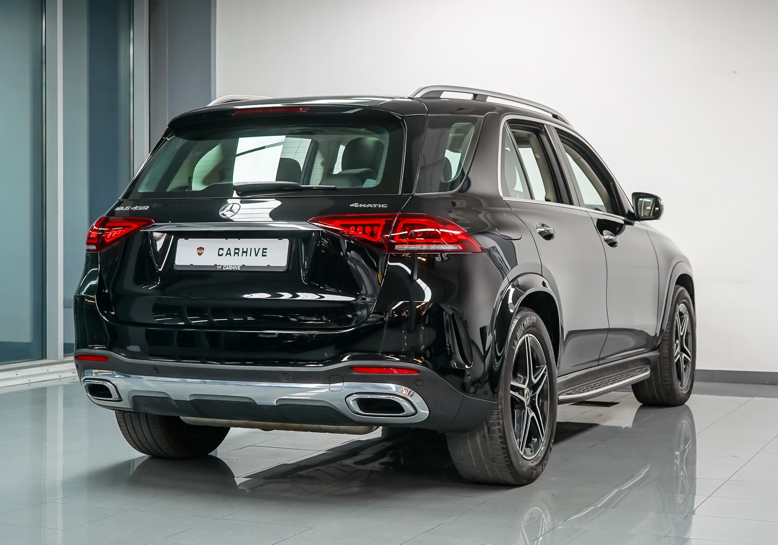 2019 Mercedes-Benz GLE 450 AMG Line 4MATIC – Luxury Family SUV (GCC Specs) - Image 15