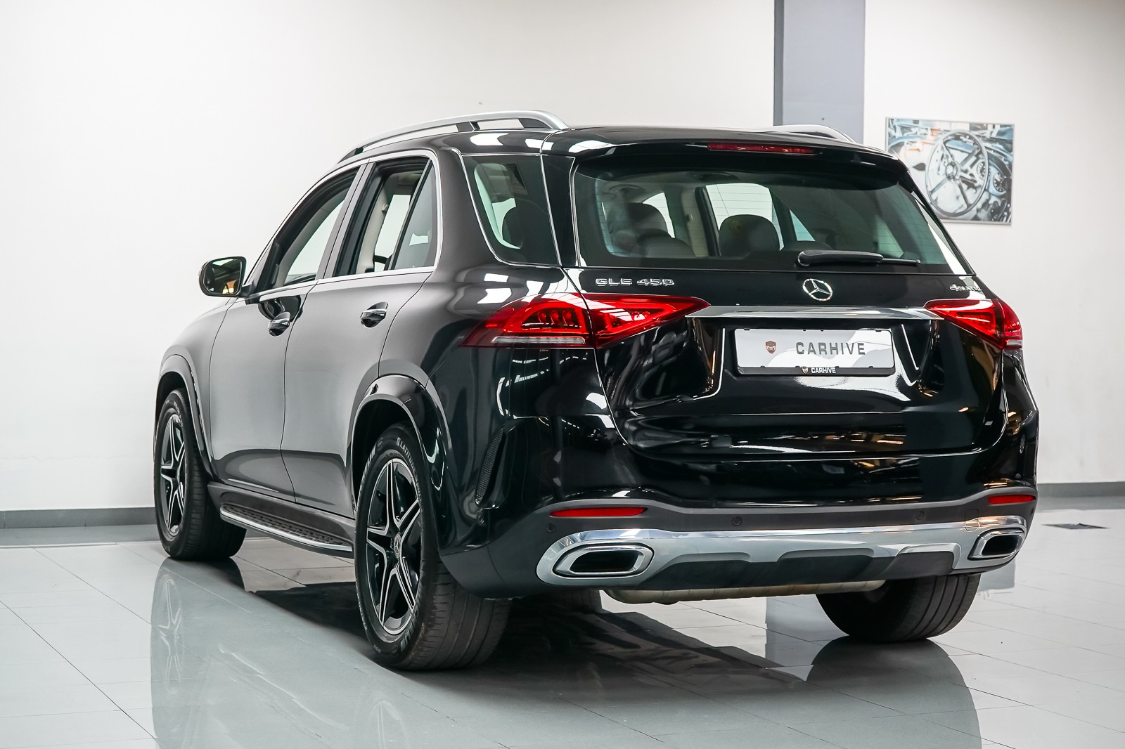 2019 Mercedes-Benz GLE 450 AMG Line 4MATIC – Luxury Family SUV (GCC Specs) - Image 16
